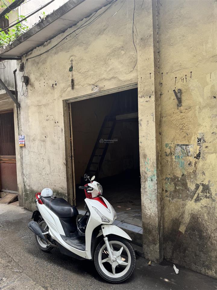 Bán nhà cấp 4 ngõ 98 trần khát chân