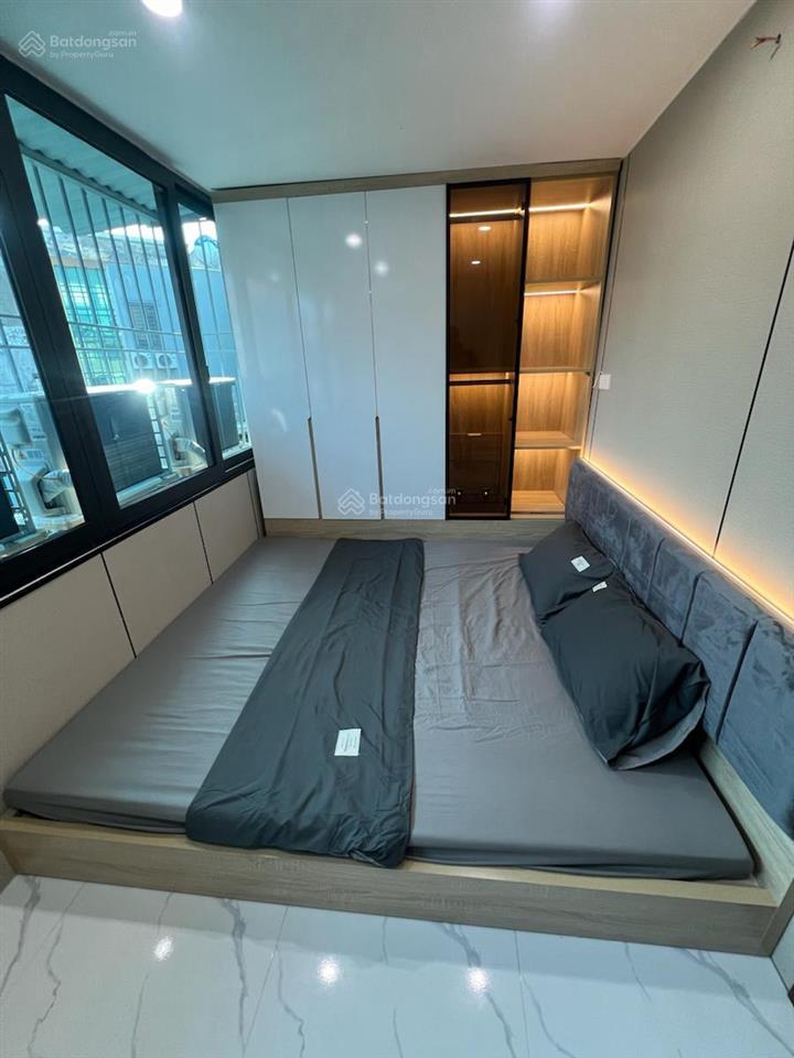 Tập thể bách khoa  tạ quang bửu, 2pn rộng, ban công 2 thoáng, ô tô đỗ chân cầu thang, full nt