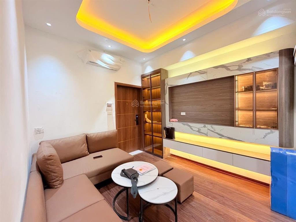 Siêu hiếm! tt lê gia đỉnh, ô tô đỗ, 60m2, 2pn2wc, ban công rộng, full nội thất