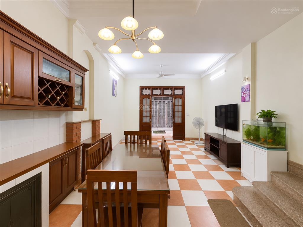 Lô góc minh khai, ngõ trước nhà 3 gác, 40m2 x 5t full nội thất, sổ đẹp, nhiều tiện ích
