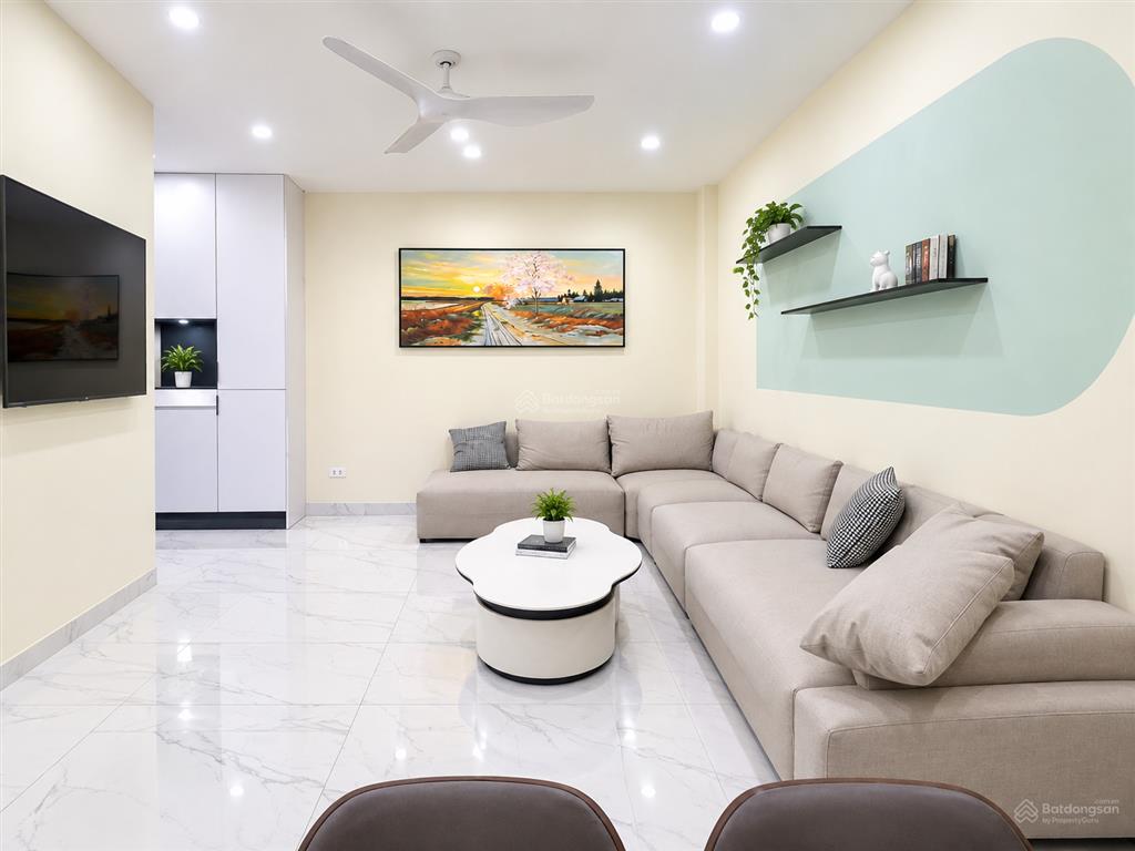 Ô tô đỗ cửa trương định, ngõ thông kinh doanh, 37m2 x 5t, full nội thất, sđcc, không quy hoạch