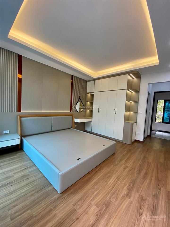Nhà mới ngõ to thông minh khai  mai động vf3 qua 33m2, 5 tầng thang máy, kinh doanh, 7,5 tỷ