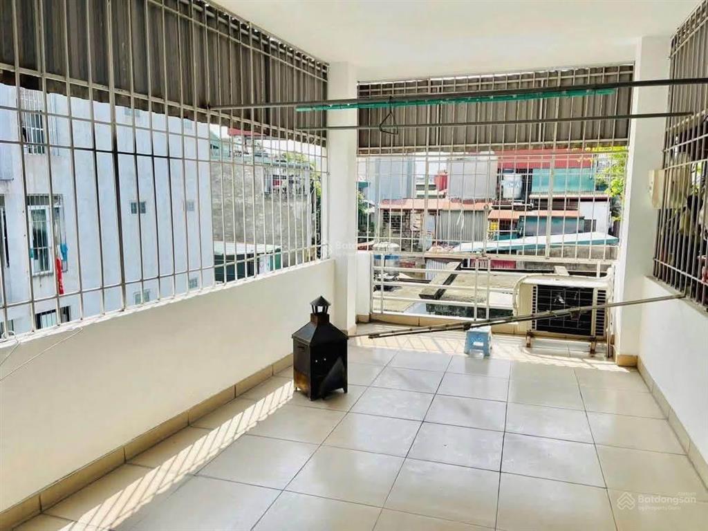Minh khai 2 thoáng ngõ 3 gác, 5 tầng xây mới, 3 pn tặng nội thất, sđcc, ko quy hoạch