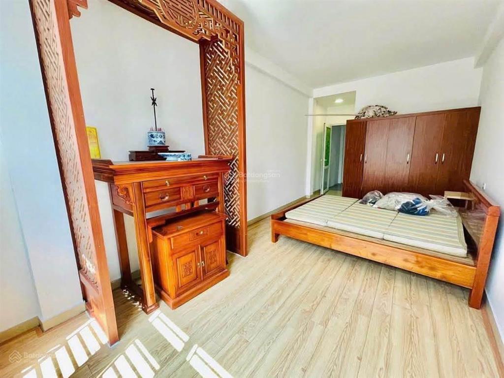 Minh khai 2 thoáng ngõ 3 gác, 5 tầng xây mới, 3 pn tặng nội thất, sđcc, ko quy hoạch