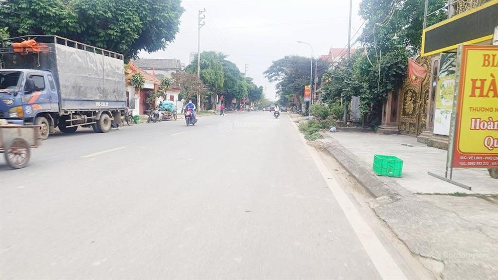 Bán lô đất 980 triệu 100m2 full thổ cư sẵn sổ đỏ gần bến xe bus về tt nội đô