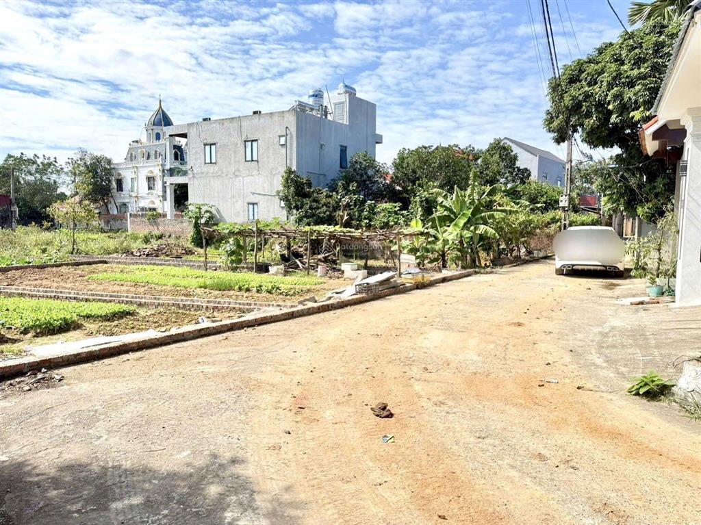 855 triệu sổ đỏ 100m² full thổ cư trục chính sóc sơn