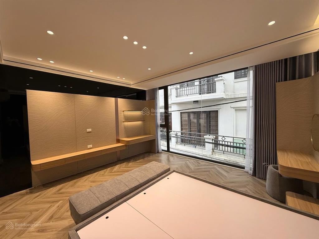 Bán nhà siêu phẩm, siêu rẻ khu vương thừa vũ, hoàng văn thái 41m, 5 tầng, giá 12,8 tỷ