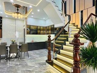 Mặt tiền kinh doanh, 96m, chỉ 8,x tỷ, đường thông lê văn việt, nở hậu