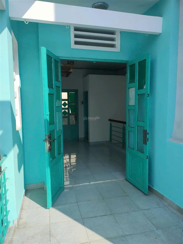 Bán nhà mặt tiền đường nguyễn thần hiến, p18, q4, tp hồ chí minh, dt sàn 72,7 m2, giá 4,9 tỷ