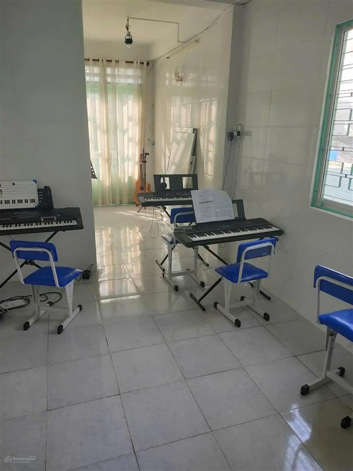 Bán nhà mặt tiền đường nguyễn thần hiến, p18, q4, tp hồ chí minh, dt sàn 72,7 m2, giá 4,9 tỷ