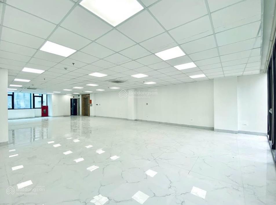 Cho thuê văn phòng tôn thất thuyết  cầu giấy 150m2 giá 26 triệu/tháng