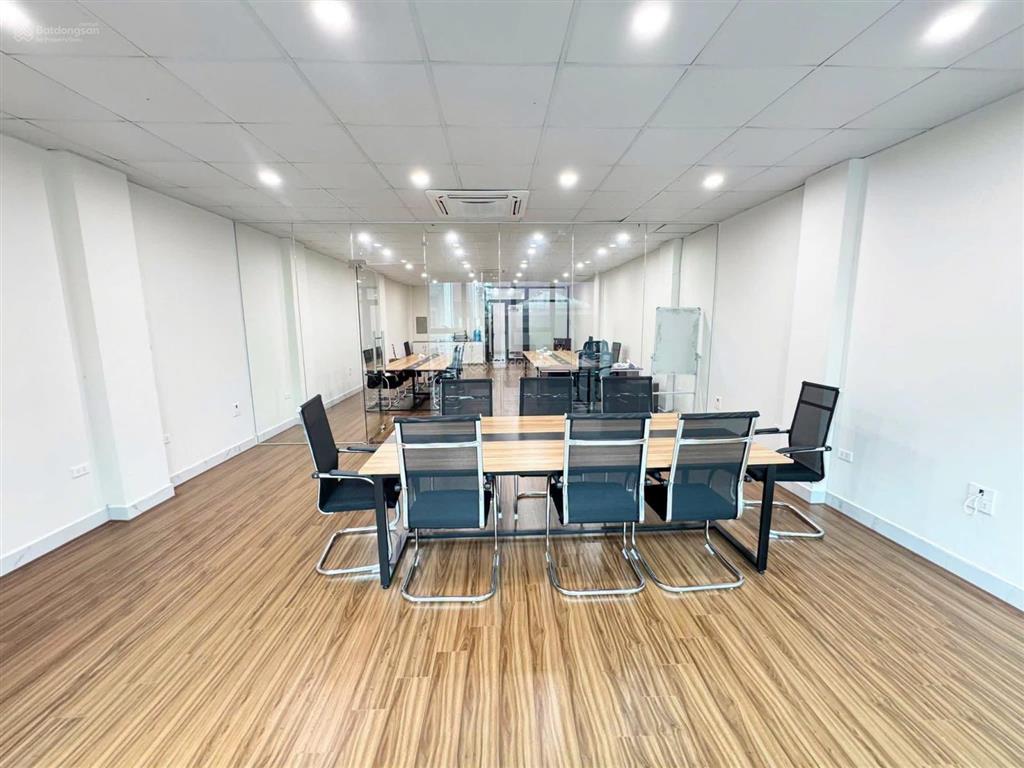 Cho thuê văn phòng nguyễn trãi 100m² giá 16 triệu/tháng, tòa nhà đẹp