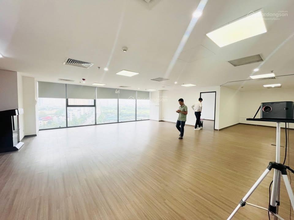 Cho thuê văn phòng chùa bộc 90m2 giá 15 triệu/tháng, tòa nhà đẹp