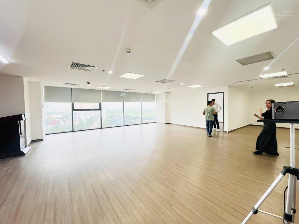 Cho thuê văn phòng chùa bộc 90m2 giá 15 triệu/tháng, tòa nhà đẹp