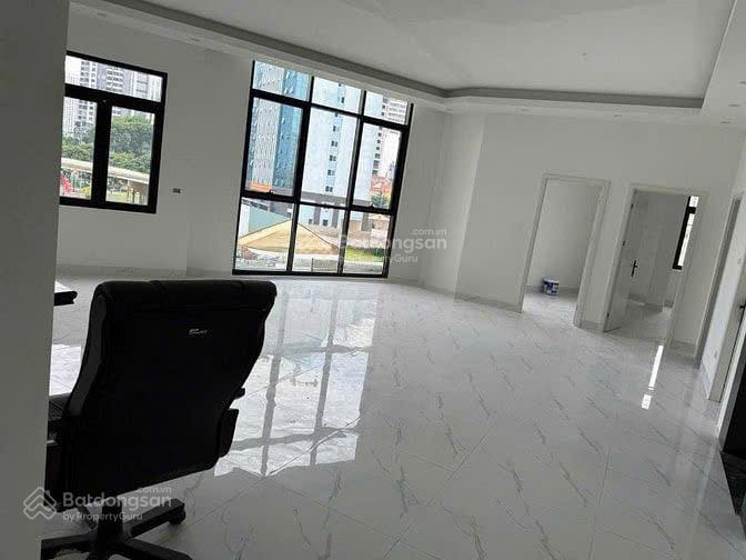 Cho thuê văn phòng 100m2 tại nguyễn thị định, 22 triệu vnd