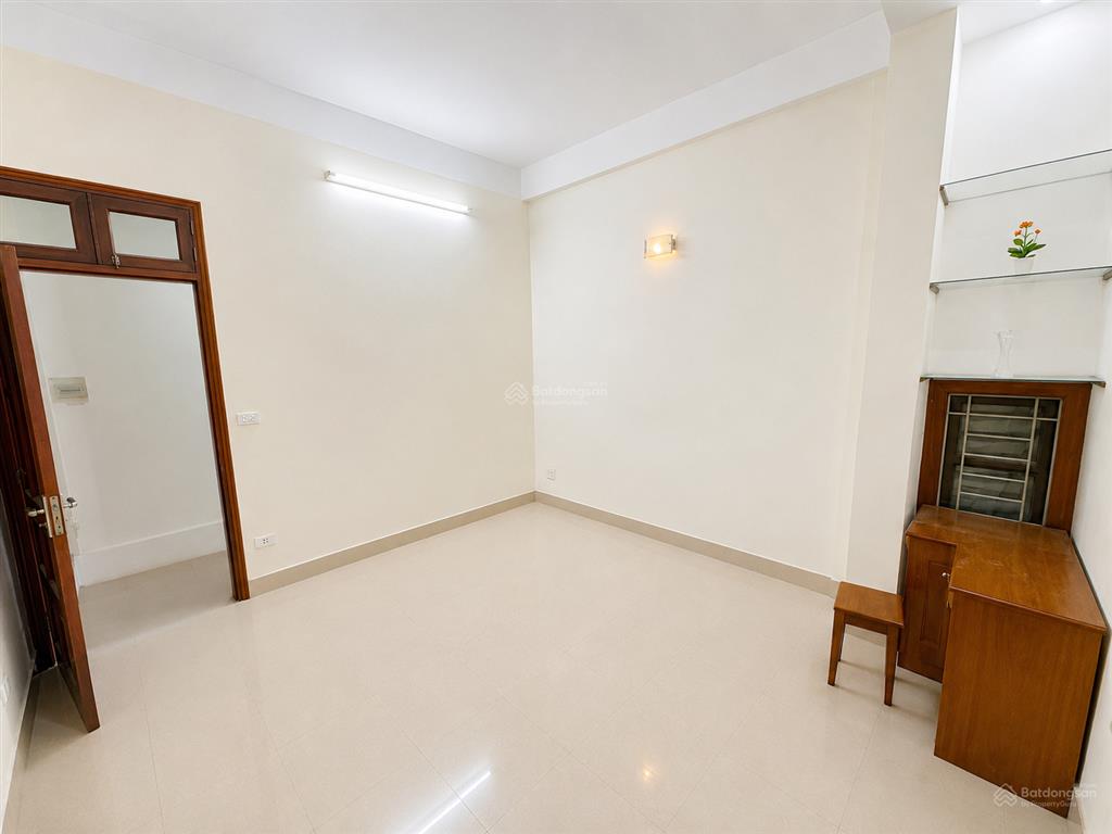Cho thuê nr 4pn, 28 triệu, 55m2 ở hoàng quốc việt, nghĩa đô, cầu giấy, hà nội giá tốt hot