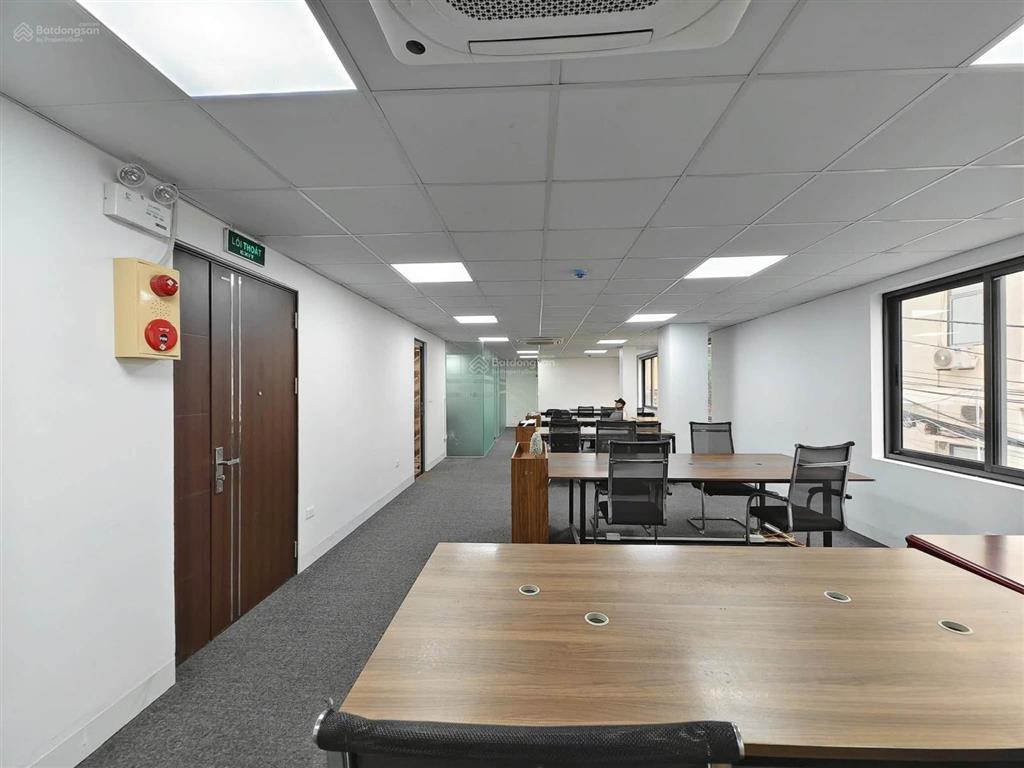 Cho thuê văn phòng  nguyễn ngọc nại, thanh xuân 130m2