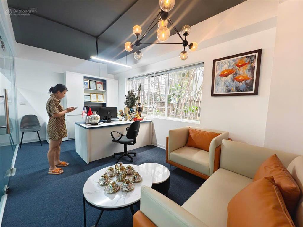 Cho thuê văn phòng tại phương liệt, 30 triệu vnd, 250 m2, hàng hiếm tại giá tốt