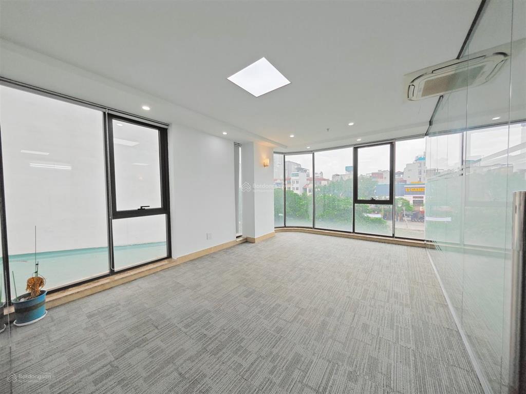 Cho thuê văn phòng tại khương đình, 30 triệu, 180m2, view đẹp, hàng hiếm