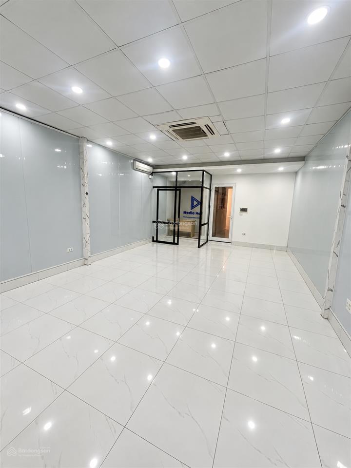 Văn phòng 60m hoàng ngân chỉ 9 triệu/tháng | giá cực rẻ