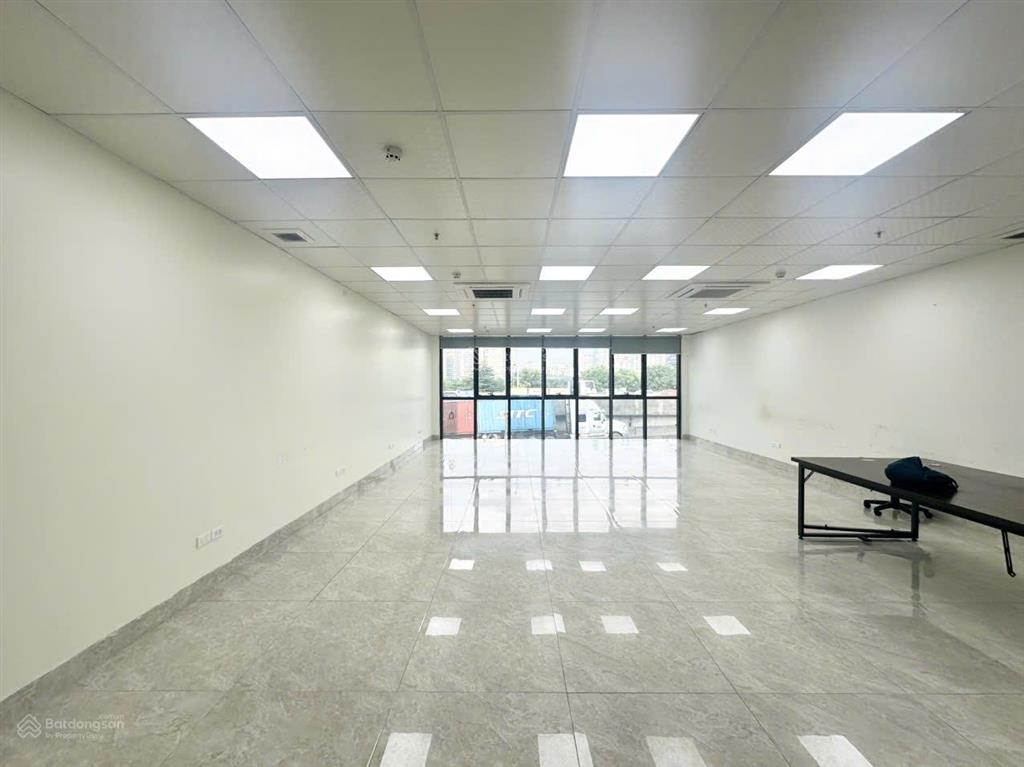 110m2  15tr/tháng  khuất duy tiến | sàn rộng, sáng đẹp, bố trí văn phòng cực thoáng