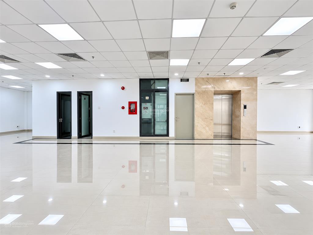 ! sàn mới, giá nét 22tr/140m2, nguyễn xiển  thanh xuân  sàn vuông vức