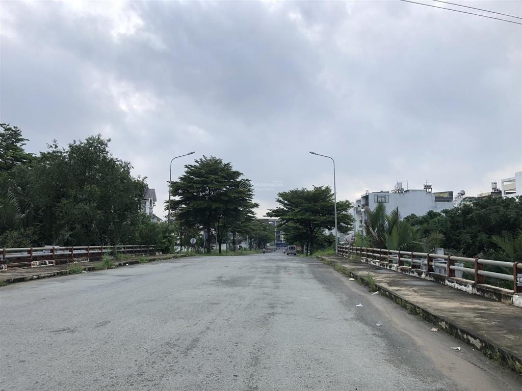 Bán đất nền dự án giá cực chất tại kdc phú nhuận  phước long, hcm với giá 70 triệu / m2, dt 300m2.