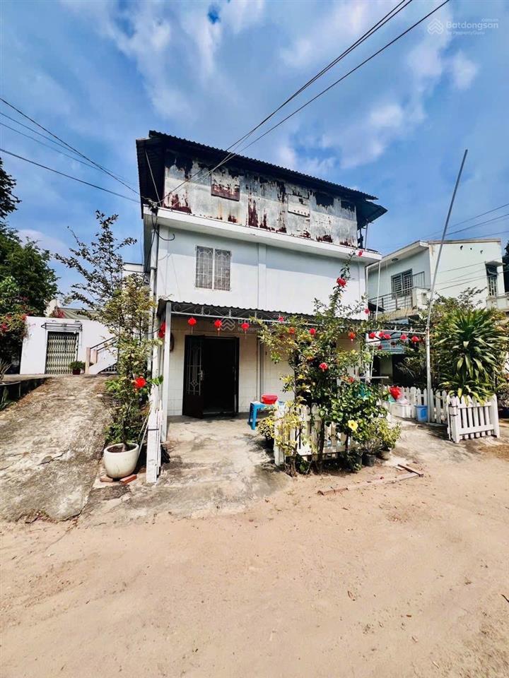 Lô góc 2 mặt tiền thống nhất & hồng đức, bình thọ, thủ đức