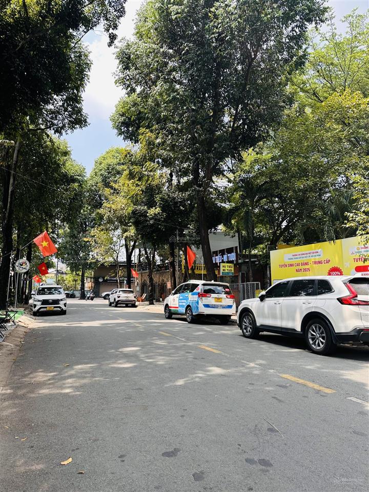 270 tỷ biệt thự thương mại góc 2 mặt tiền 1.593m² dòng tiền 650tr/th bình thọ, tp thủ đức