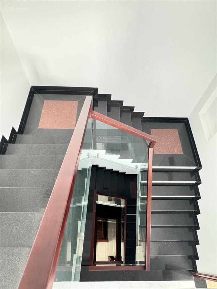 26,5 tỷ mặt tiền xuân quỳnh (kdc gia hòa)  7*22m  4 tầng