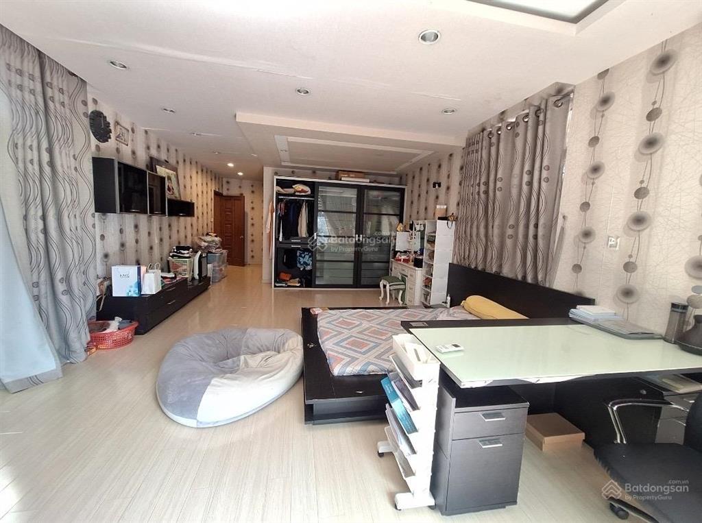 Biệt thự sân vườn 1192m²  góc 2 mặt tiền khổng tử, bình thọ, thủ đức  vài bước đi bộ ra ga metro.