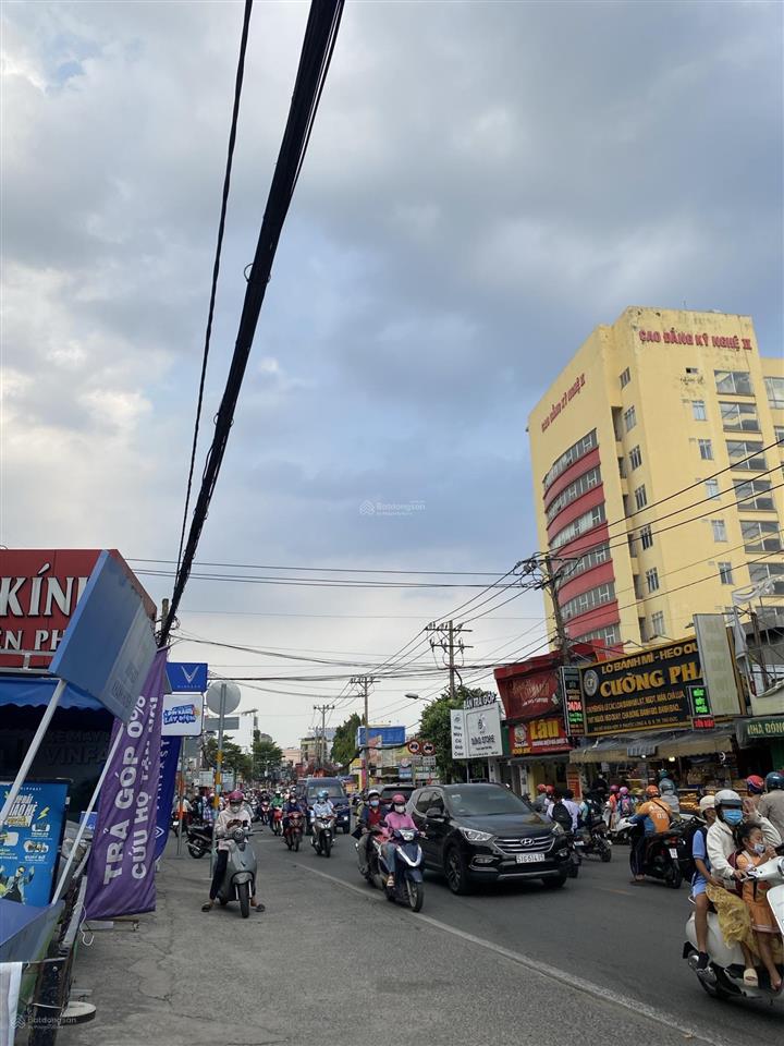 Mặt tiền đỗ xuân hợp 437m (1038, nở hậu 13m) | dòng tiền 100 triệu/tháng  phù hợp xây tòa nhà