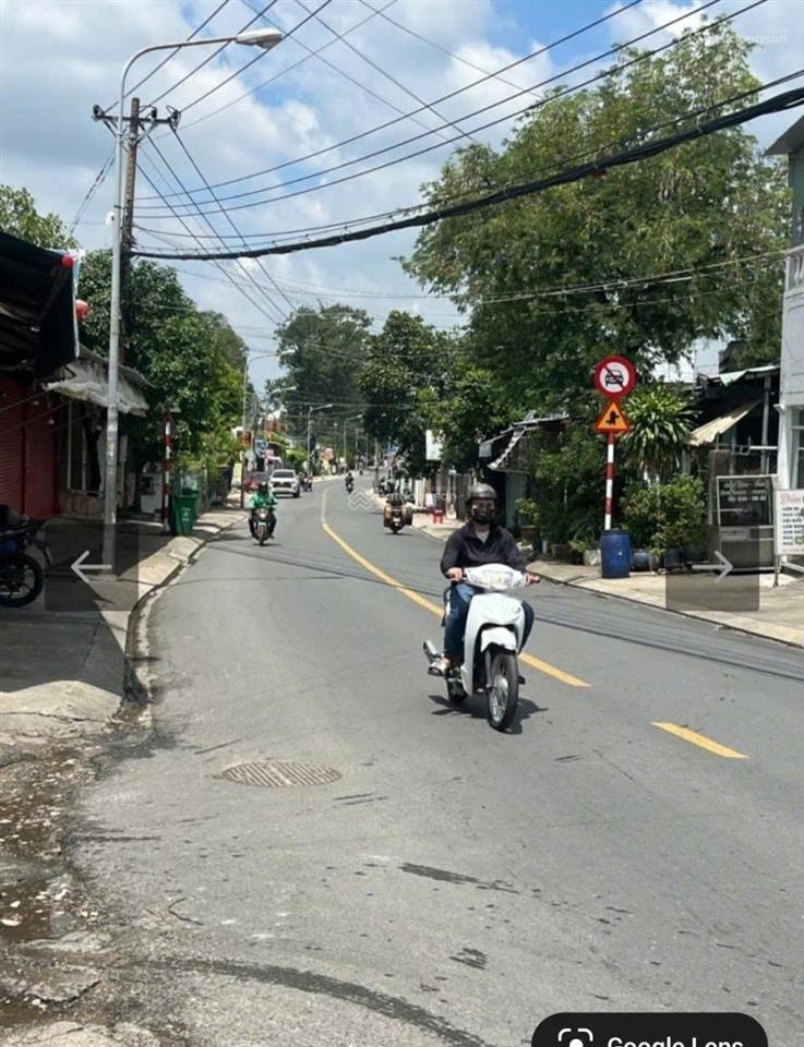 Cần tiền bán gấp nhà mặt tiền chợ búng