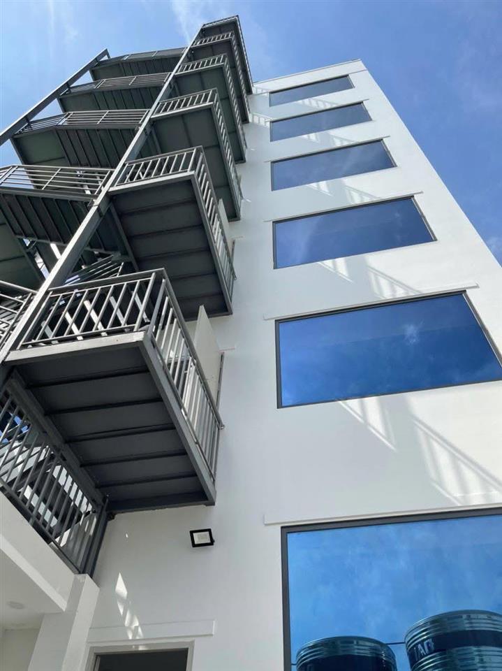 Bán nhà mặt tiền 1 hầm 7 lầu 8x30m giá 36,8 tỷ Đường Trần Thị Cờ