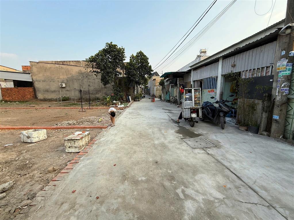 Bán đất 6x20m giá 3,45 tỷ Đường Đông Thạnh 4-2