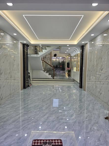BÁN NHÀ 1 LỬNG 2 LẦU GIÁ NHỈNH 6 TỶ– GẦN LÊ VĂN KHƯƠNG