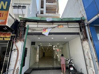 Bán toà 5 tầng nhà mặt tiền sầm uất đường lũy bán bích 5x40m giá chỉ 34,5 tỷ ngay ngã tư vườn lài