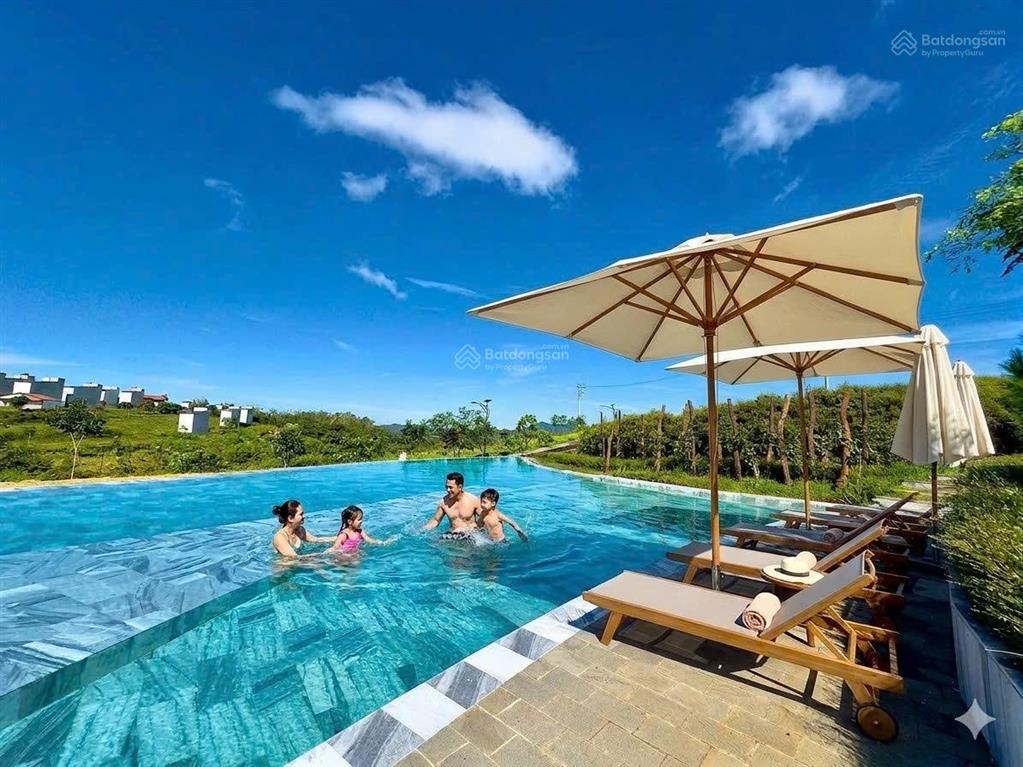 Bán đất gần hồ ngọc 1,35tỷ/150m2, full thổ cư, sổ hồng riêng, đường nhựa 12m, gần ngã 5 chợ.