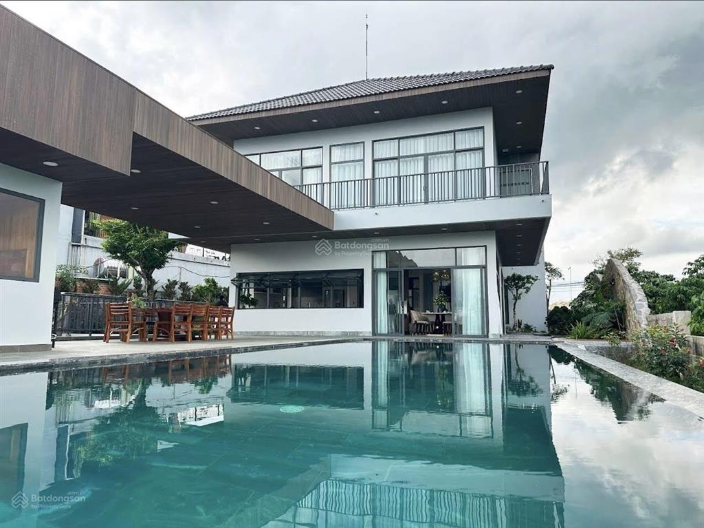 Cho thuê nguyên căn biệt thự nghỉ dưỡng chỉ 8tr/ngày, tiện ích vượt trội 5*, gọi quản lý 0906 587 ***