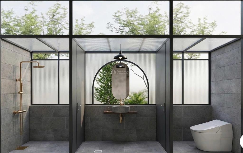 Bán gấp villa nghỉ dưỡng chỉ 3,65tỷ, full nội thất mới, sổ sẵn, thuê lại 3 năm, ngay cạnh hồ ngọc.