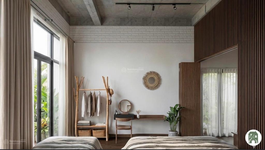 Bán gấp villa nghỉ dưỡng chỉ 3,65tỷ, full nội thất mới, sổ sẵn, thuê lại 3 năm, ngay cạnh hồ ngọc.