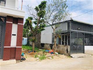Về quê cần bán lại mảnh đất như hình sổ riêng thổ cư đường tây hòa 5 ngay trường huỳnh thúc kháng