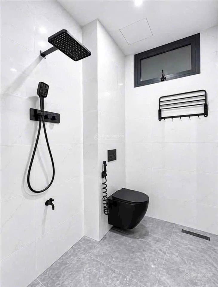 Chủ ngộp hạ giá bán căn nhà lầu, sổ full thổ cư, ngay đường đồng khởi cây xăng 75 tân phong
