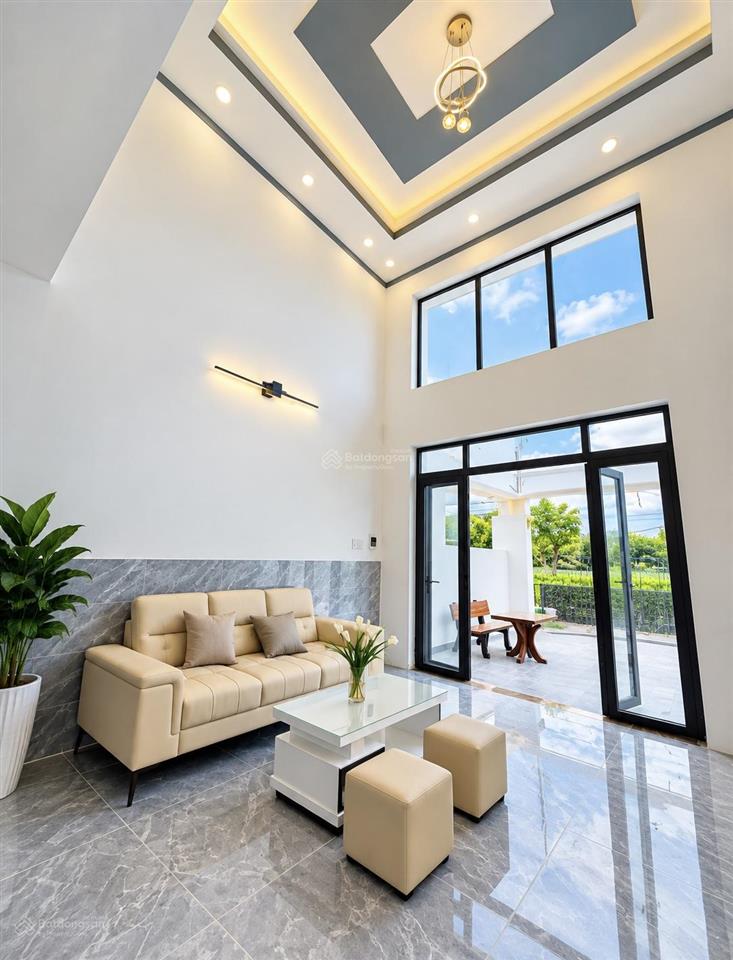 Chủ ngộp hạ giá bán căn nhà lầu, sổ full thổ cư, ngay đường đồng khởi cây xăng 75 tân phong