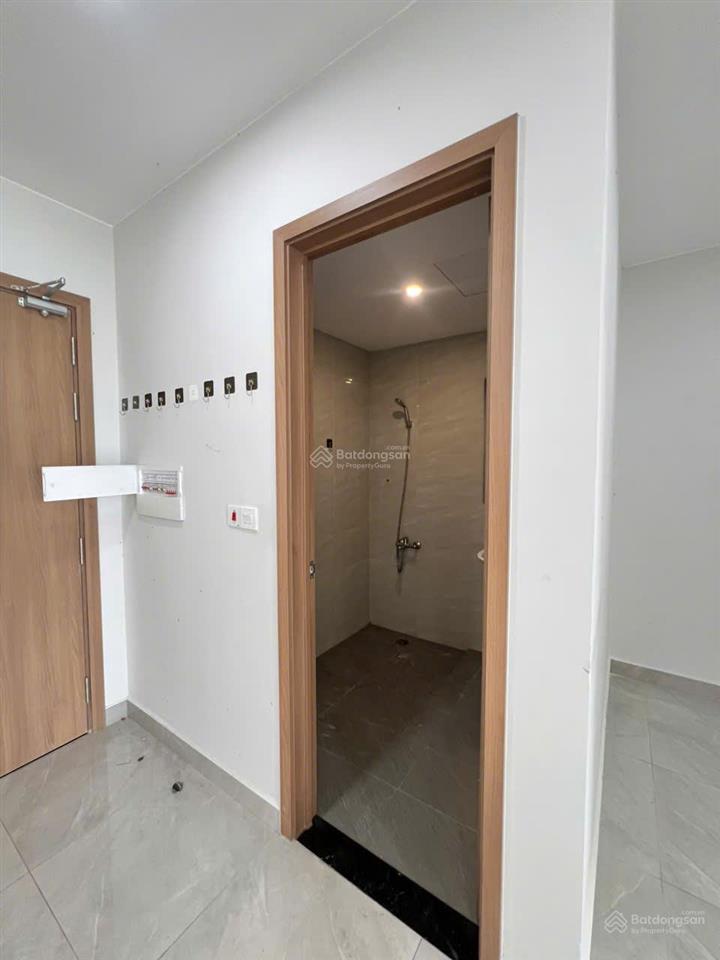 Chính chủ cần bán gấp căn 42,3m2 (1pn+), chỉ 1,35 tỷ bao sổ, dự án legacy prime,  0919 995 ***