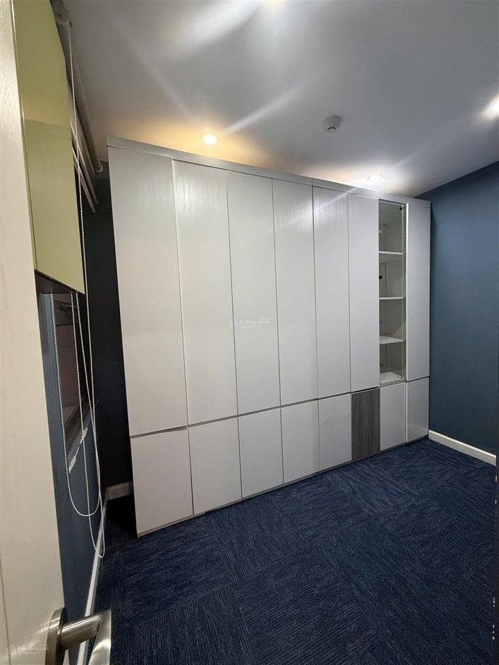 Chính chủ cần bán căn 45m2  làm vp và để ở  sẵn sổ giao dịch
