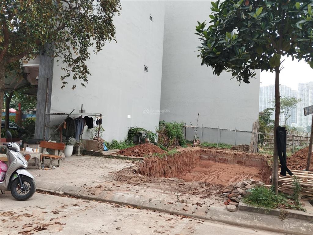 Bán lô đất đẹp khu đất dịch vụ la dương  la nội, hướng đông nam, diện tích 50m2.