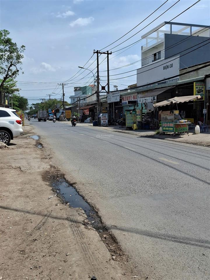 Bán đất mặt tiền lã xuân oai quận 9 giá 19,5 tỷ