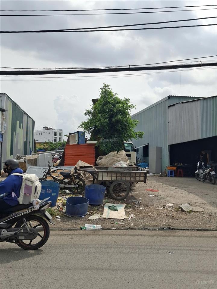 Bán đất mặt tiền lã xuân oai quận 9 giá 19,5 tỷ