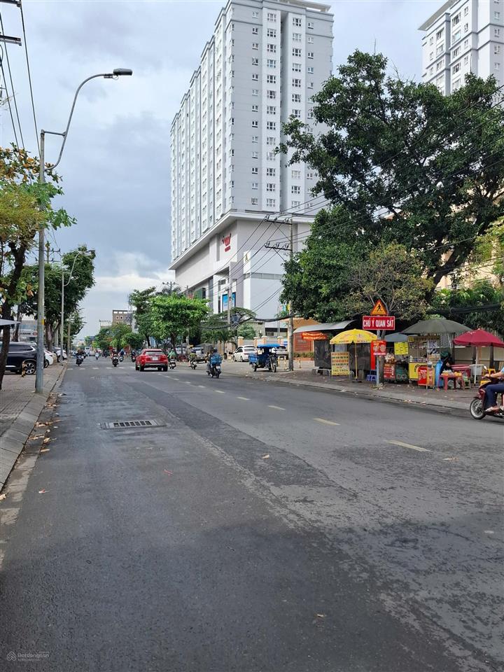 Bán nhà đường nguyễn xí, quận bình thạnh, giá 18 tỷ